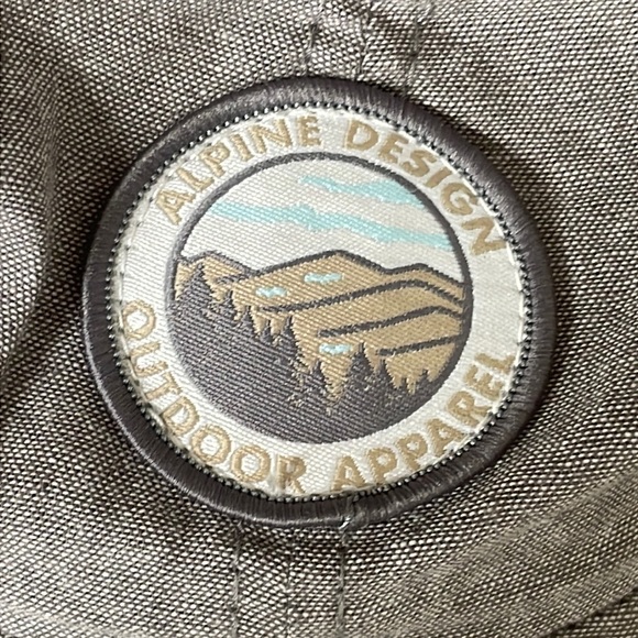 NWT Women’s Alpine Design Chambray Cap - Picture 2 of 10